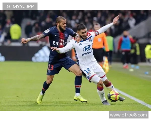 法乙特鲁瓦主场迎战克莱蒙争夺关键三分的激烈对决